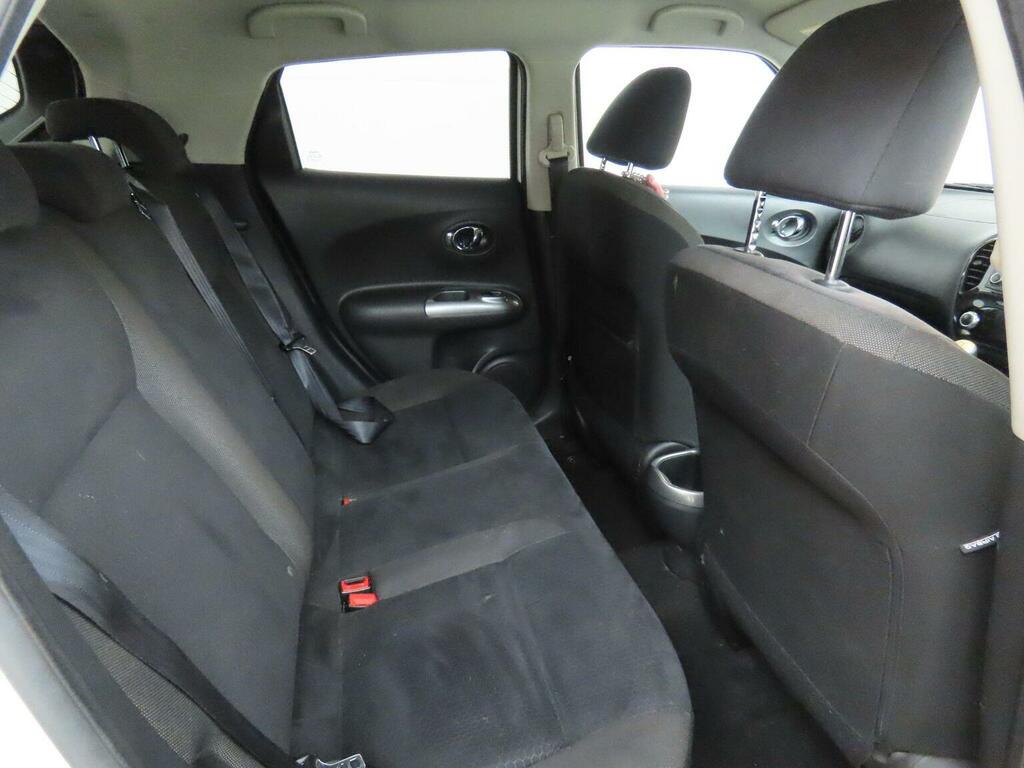 Nissan Juke Acenta Black #12