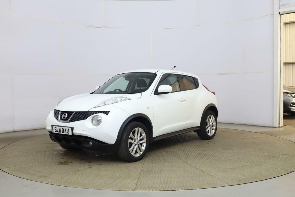 Nissan Juke Acenta Black #1