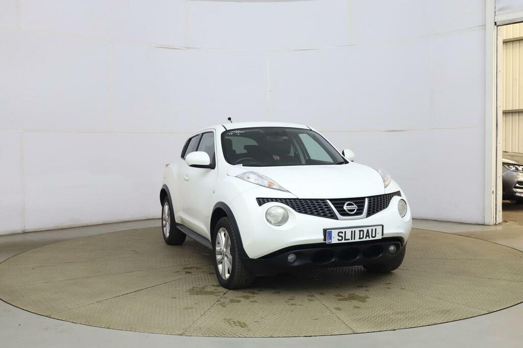 Nissan Juke Acenta Black #3