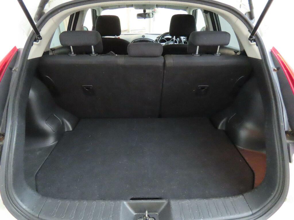 Nissan Juke Acenta Black #10