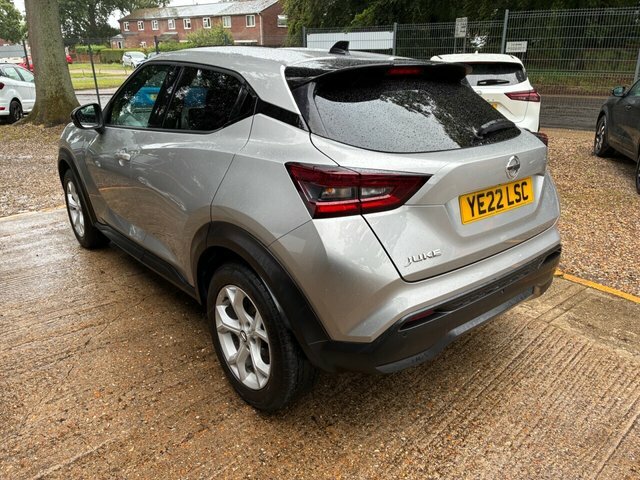 Nissan Juke 1.0 Dig-t N-connecta Suv Dct Euro YE22LSC Silver #5