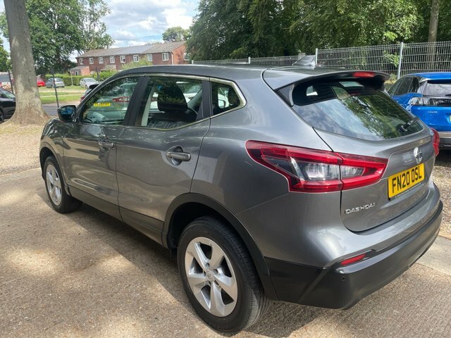 Nissan Qashqai 1.3 Dig-t Acenta Premium Suv Eur FN20OSL Grey #4