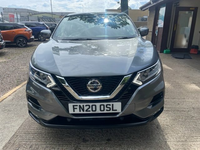 Nissan Qashqai 1.3 Dig-t Acenta Premium Suv Eur FN20OSL Grey #2