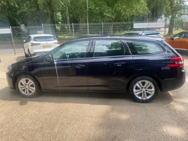 Peugeot 308 SW 1.2 Puretech Active Estate Euro Blue #2