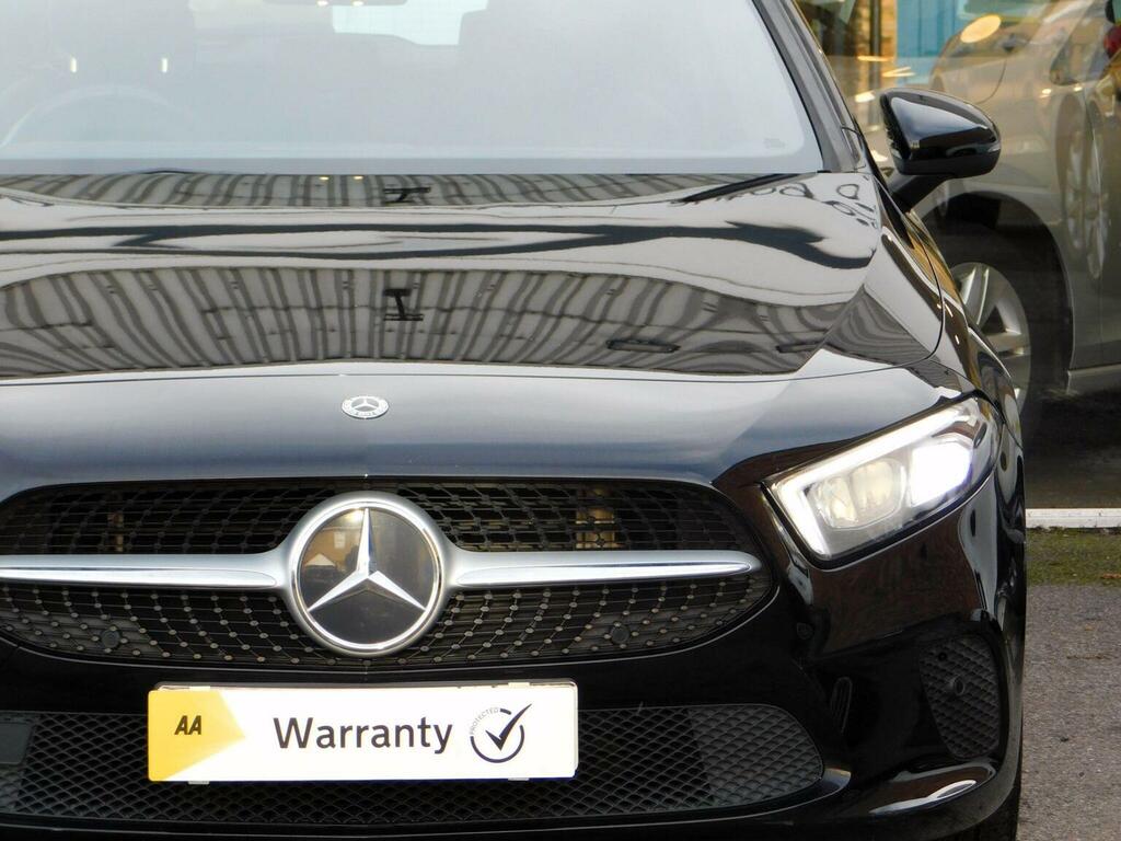 Mercedes-Benz A Class Hatchback 1.3 A180 Sport Executive 7G-dct Euro 6 MD68MWX Black #6