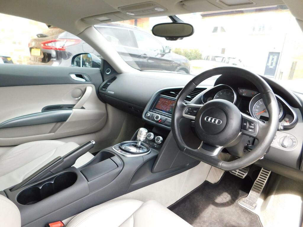 Audi R8 R8 Quattro V10 Black #62