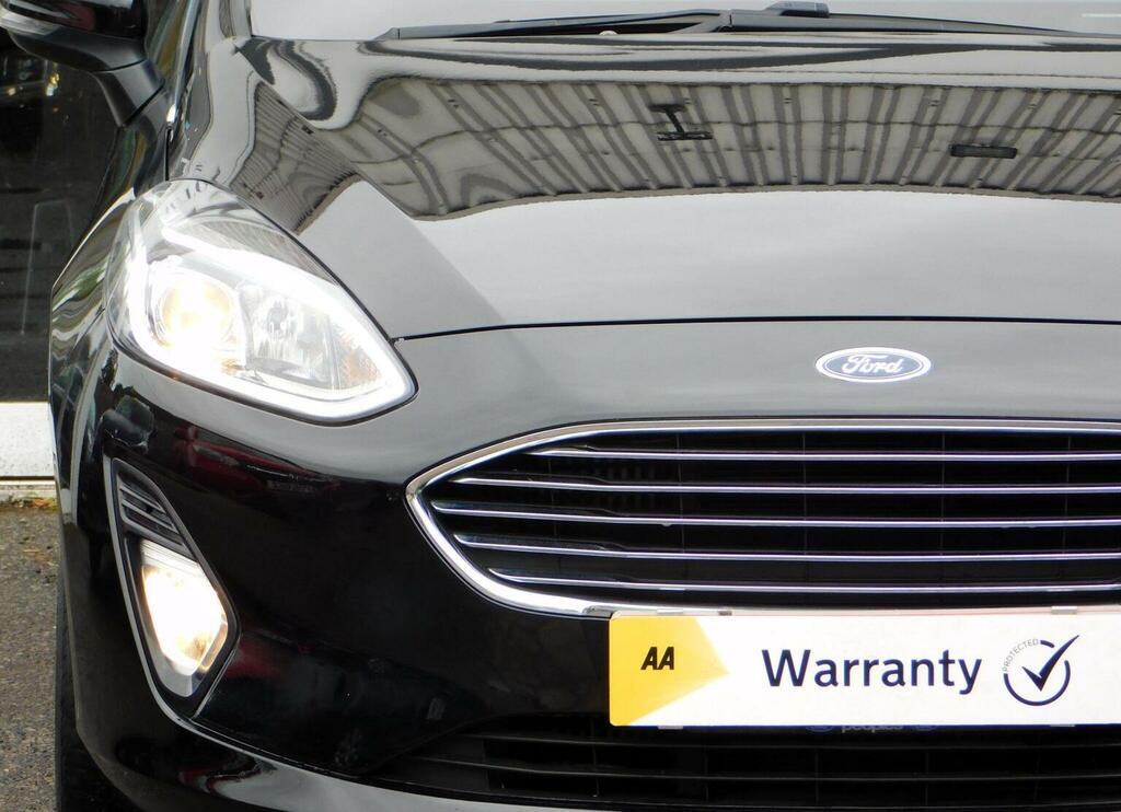 Ford Fiesta 1.0T Ecoboost Titanium Euro 6 Ss MA18GXC Black #4