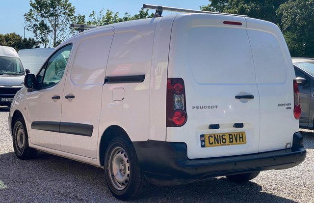 Peugeot Partner Bluehdi 750 Se L2 White #3