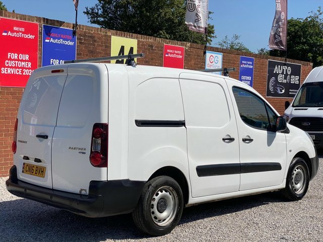 Peugeot Partner Bluehdi 750 Se L2 White #4