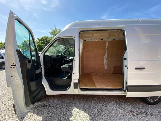 Vauxhall Movano Low Loader U4815 White #10