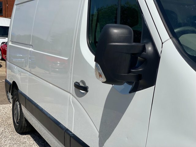 Vauxhall Movano Low Loader U4815 White #19