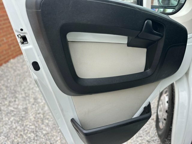 Citroen Relay White #27