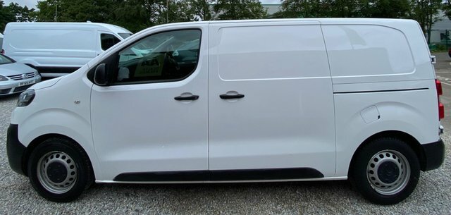 Citroen Dispatch Bluehdi 1000 Enterprise M White #4