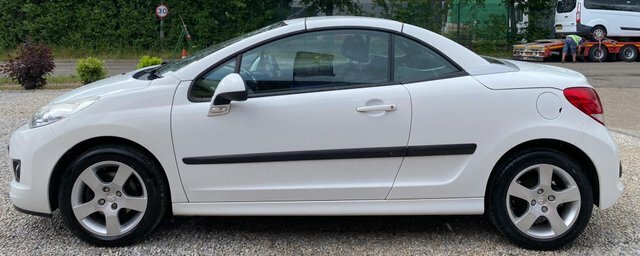 Peugeot 207 CC 1.6 Vti Active Red #44