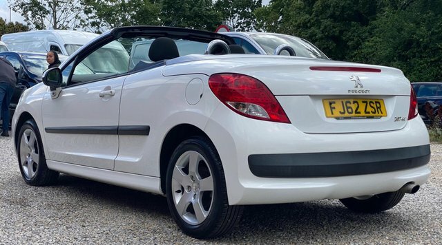 Peugeot 207 CC 1.6 Vti Active Red #3