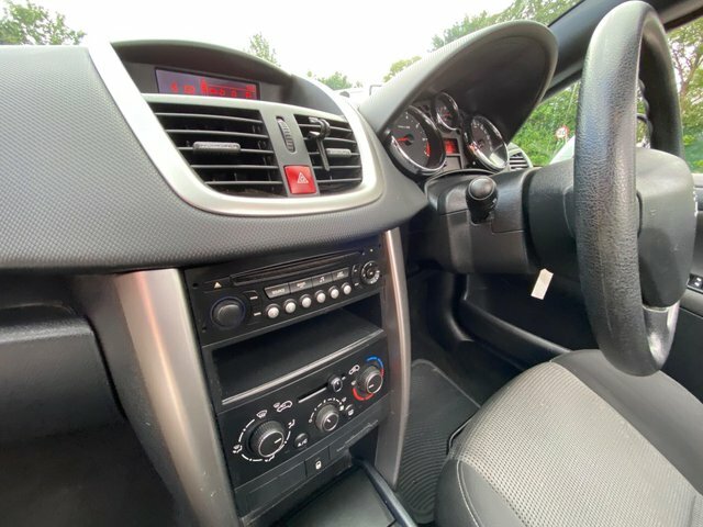 Peugeot 207 CC 1.6 Vti Active Red #32