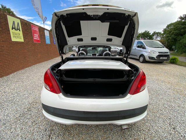 Peugeot 207 CC 1.6 Vti Active Red #11