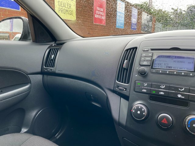 Hyundai I30 1.4 Comfort Black #15