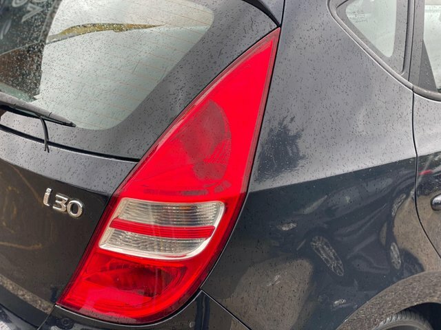Hyundai I30 1.4 Comfort Black #26