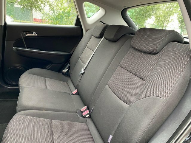 Hyundai I30 1.4 Comfort Black #25