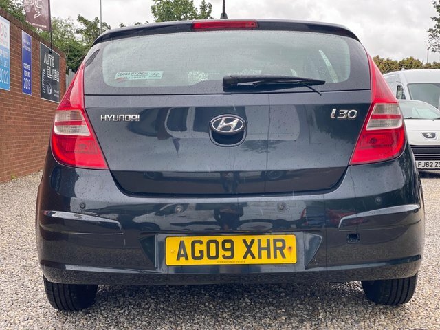 Hyundai I30 1.4 Comfort Black #41