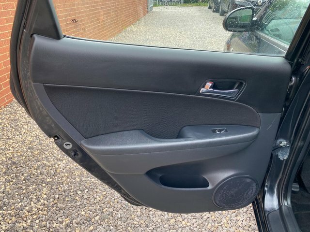 Hyundai I30 1.4 Comfort Black #23