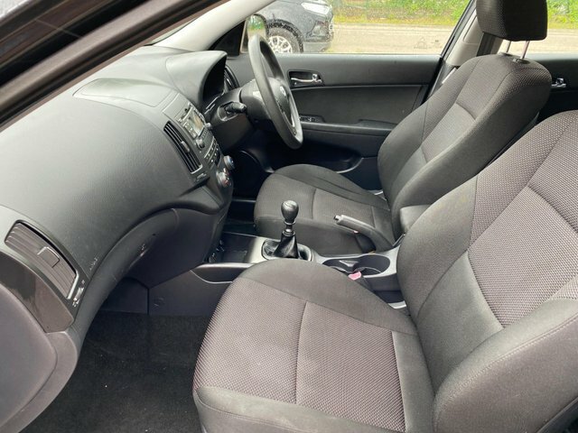 Hyundai I30 1.4 Comfort Black #19