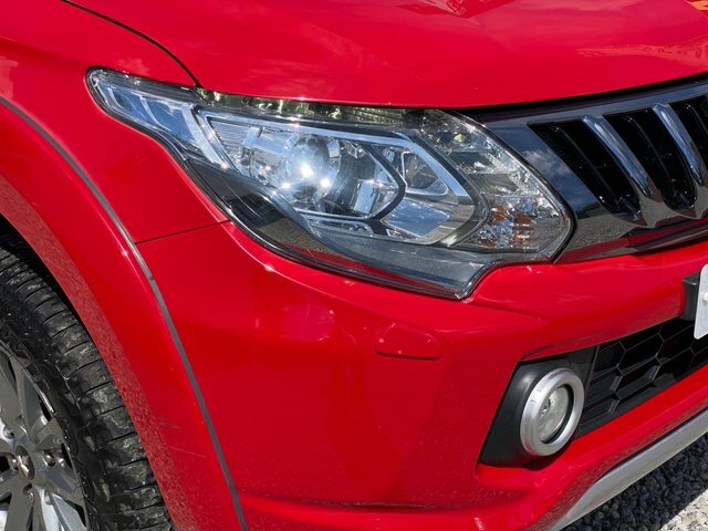 Mitsubishi L200 2.4 Di-d 4Wd Barbarian Dcb 178 Bhp Blue #39