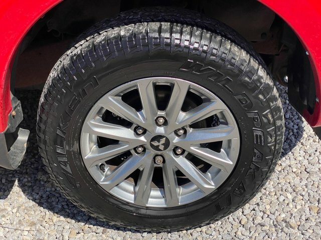 Mitsubishi L200 2.4 Di-d 4Wd Barbarian Dcb 178 Bhp Blue #58