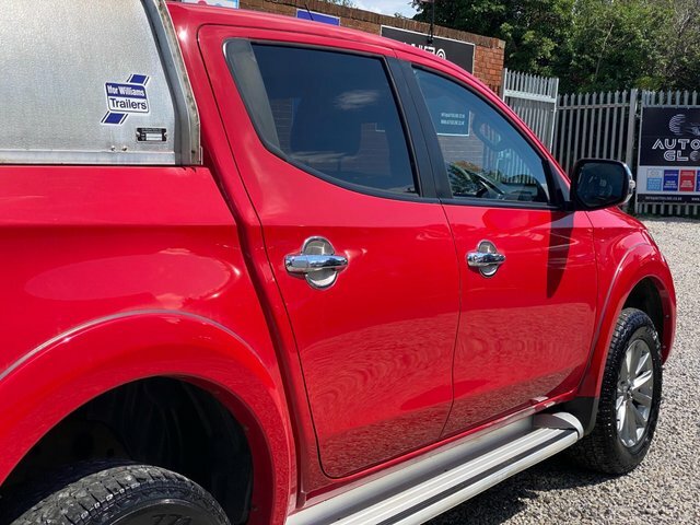 Mitsubishi L200 2.4 Di-d 4Wd Barbarian Dcb 178 Bhp Blue #53