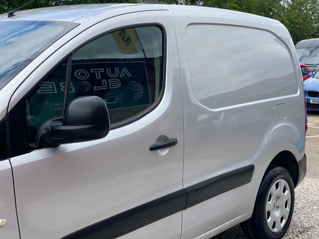 Peugeot Partner Mpv White #34
