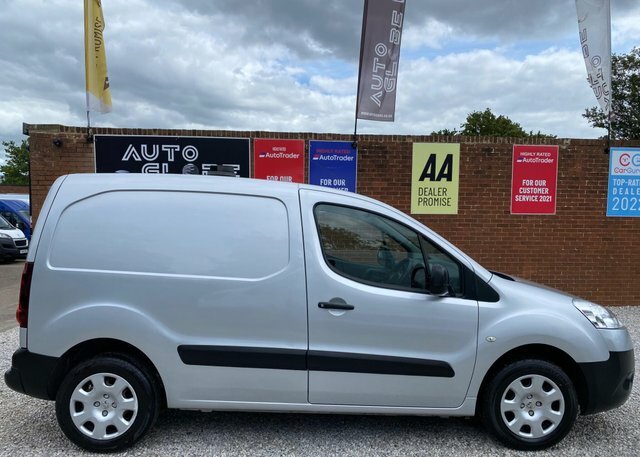 Peugeot Partner Ehdi 850 S L1 Silver #5