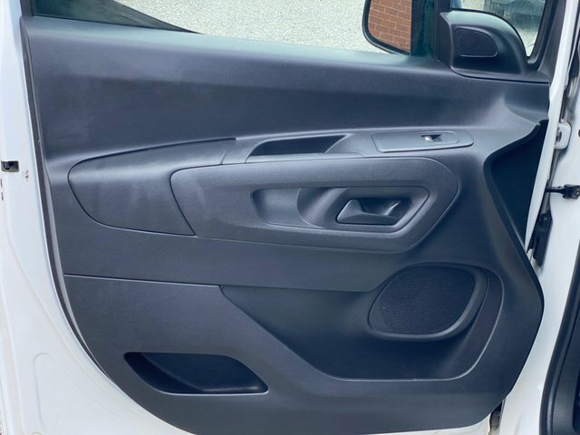 Citroen Berlingo Mpv Black #42