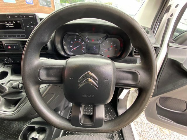 Citroen Berlingo Mpv Black #9