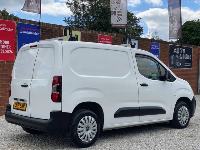 Citroen Berlingo Bluehdi 650 X M White #3