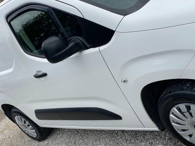 Citroen Berlingo Mpv Black #39