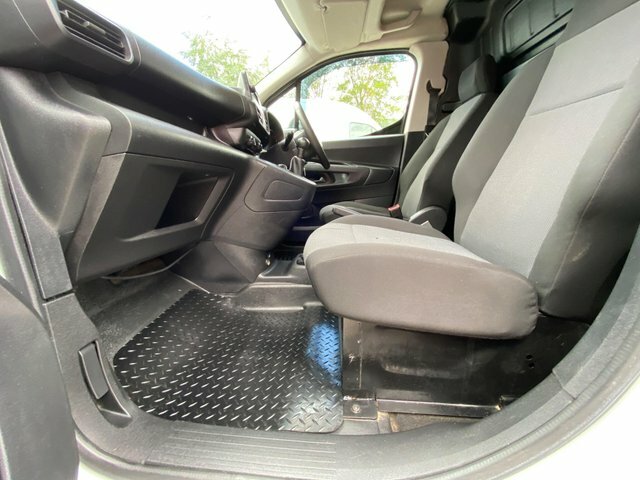 Citroen Berlingo Mpv Black #33