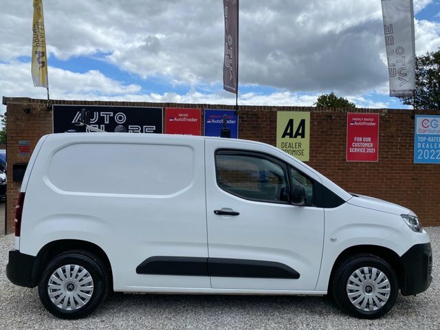 Citroen Berlingo Bluehdi 650 X M White #5