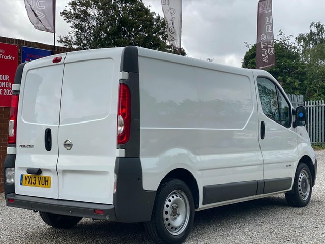 Nissan Primastar Dci 2700 Se L1 White #4