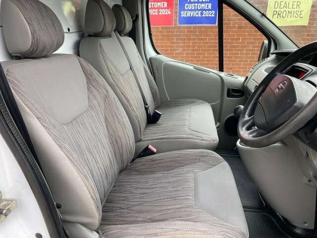 Nissan Primastar 2.0 Dci 3000 White #28