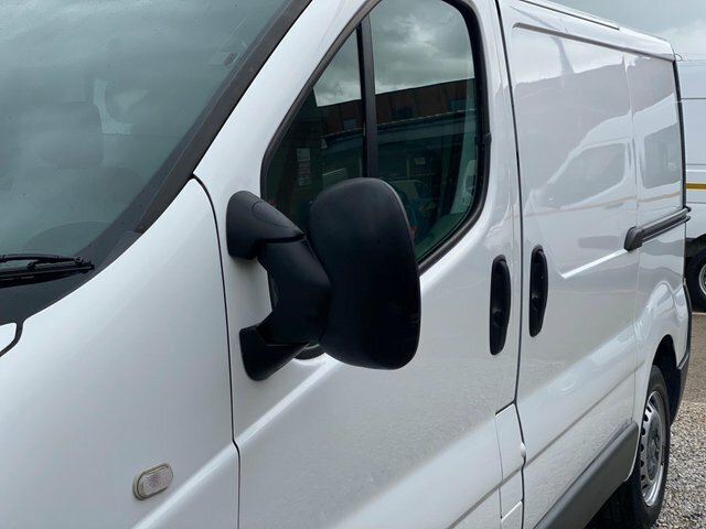 Nissan Primastar 2.0 Dci 3000 White #22