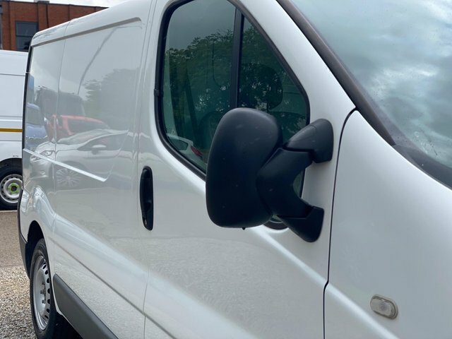Nissan Primastar 2.0 Dci 3000 White #20