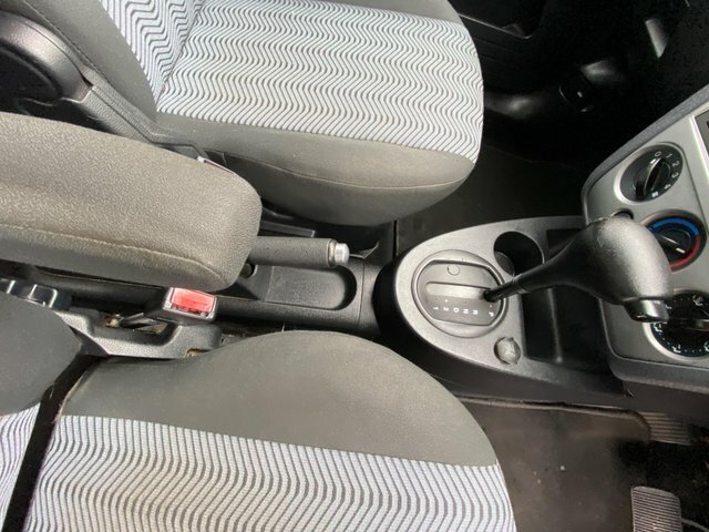 Ford Fusion Zetec Silver #35