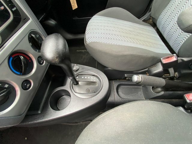 Ford Fusion Zetec Silver #45