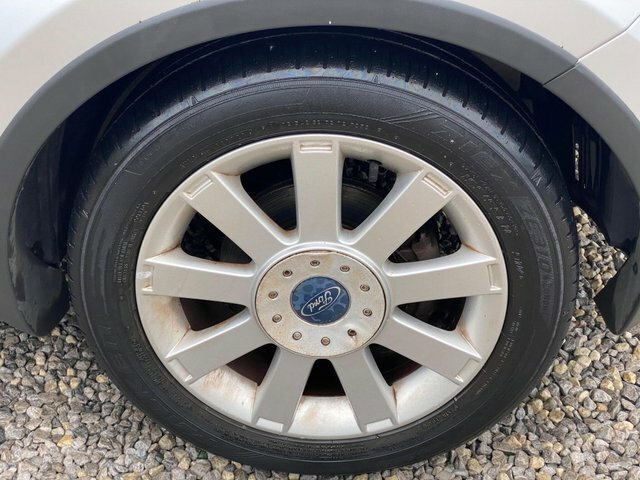 Ford Fusion Zetec Silver #56