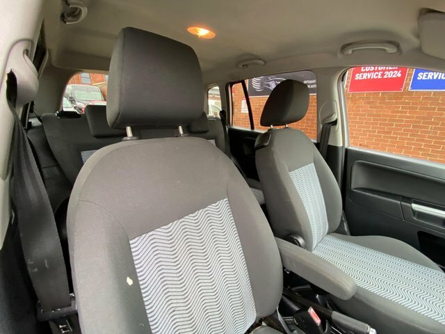 Ford Fusion Zetec Silver #7