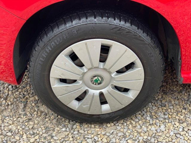 Skoda Fabia 1.2 Htp 12V Ambiente Red #51