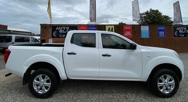 Nissan Navara Dci Visia 4Wd Euro White #5