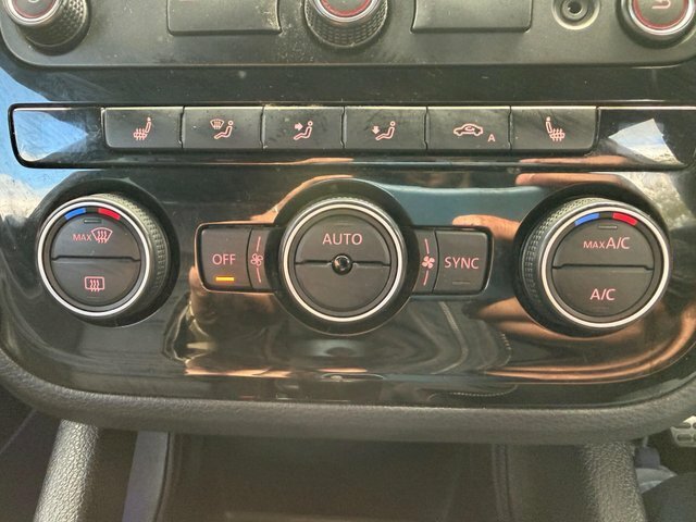 Volkswagen Scirocco R Line Tdi Bluemotion Black #37