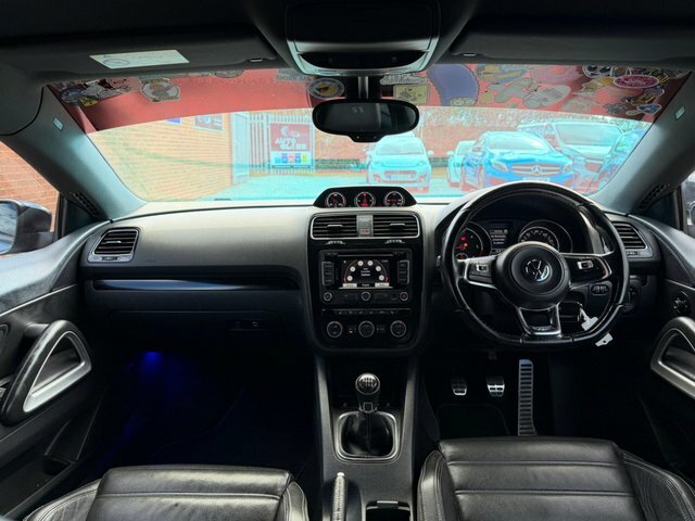 Volkswagen Scirocco R Line Tdi Bluemotion Black #8